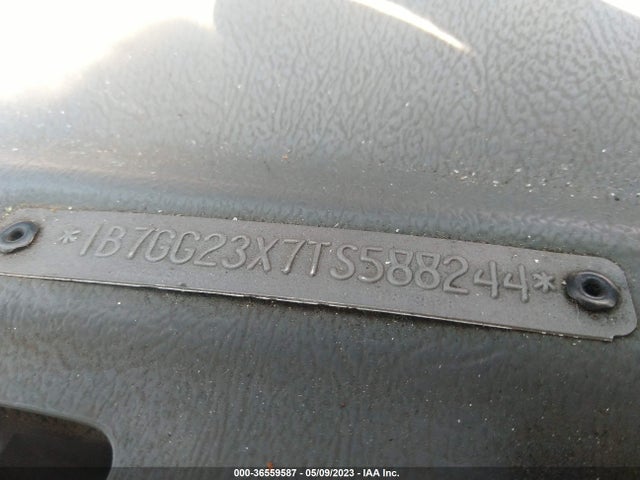 1996 DODGE DAKOTA VIN: 1B7GG23X7TS588244