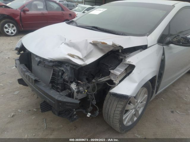 KNAFK4A65G5550044 KIA FORTE LX