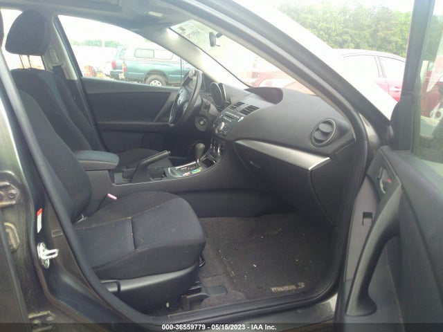 2011 MAZDA MAZDA3 I TOURING VIN: JM1BL1VG6B1367705