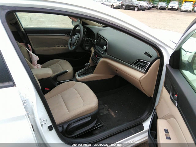 2018 HYUNDAI ELANTRA SEL VIN: 5NPD84LF1JH372159
