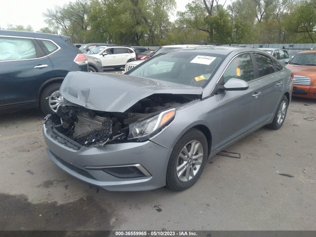 Hyundai SONATA SE 2017 5NPE24AF4HH503121 Image 2