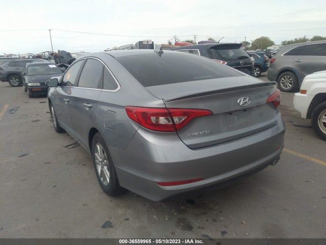 Hyundai SONATA SE 2017 5NPE24AF4HH503121 Image 3
