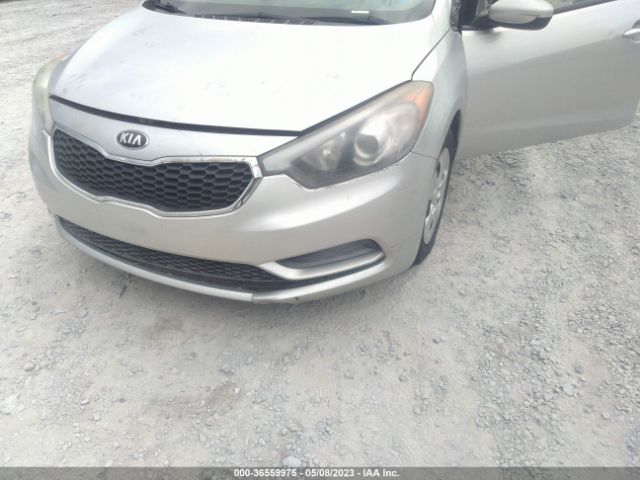 KNAFK4A67F5316468 KIA FORTE LX