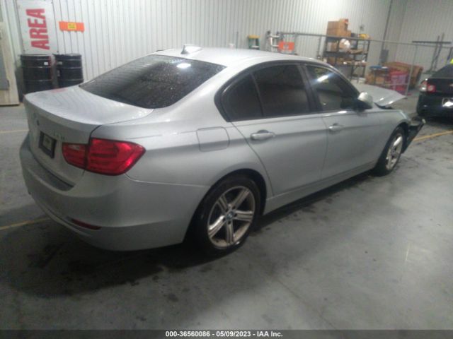 WBA3A5G58ENP32747 BMW 3 Series 328i