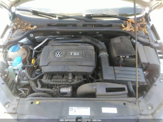 3VWD17AJ3FM211081 Volkswagen Jetta Sedan 1.8t Se