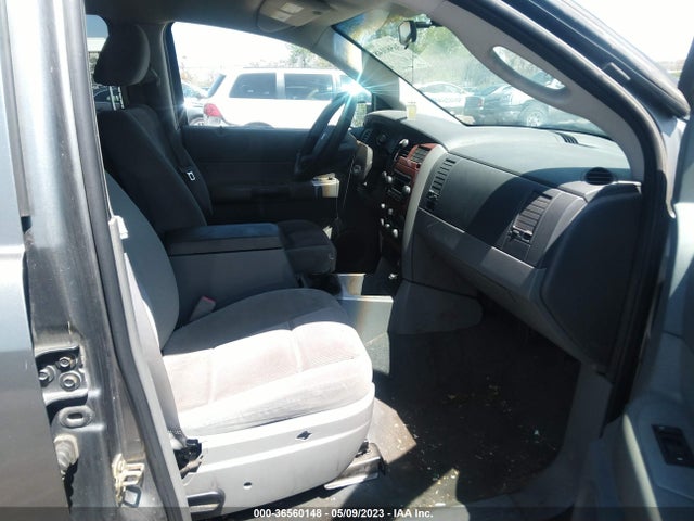 2006 DODGE DURANGO SLT VIN: 1D4HB48N56F151929