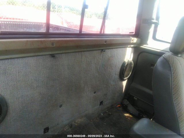 1996 NISSAN TRUCK KING CAB SE/KING CAB XE VIN: 1N6SD16S6TC305756