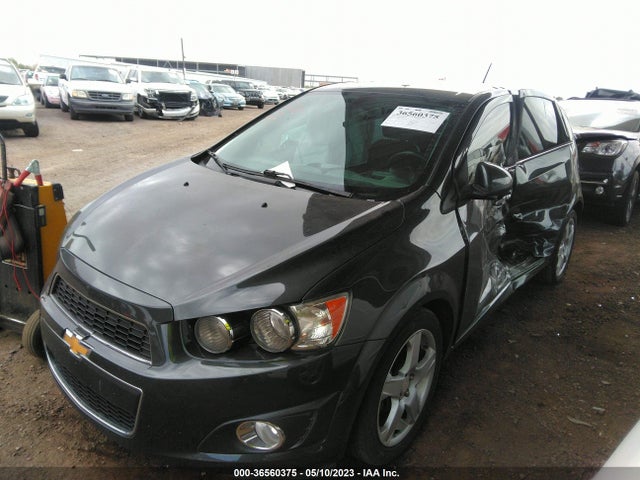 Chevrolet SONIC LTZ 2016 1G1JE6SB6G4159219 Image 2