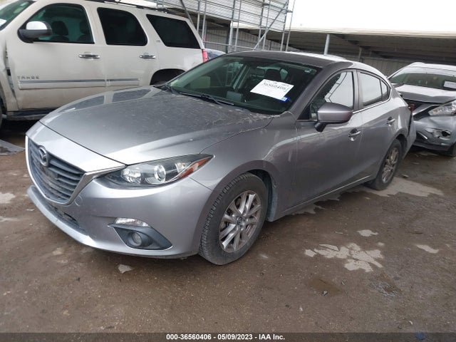 Mazda Mazda3 I Touring 2015 3MZBM1V75FM192687 Image 2