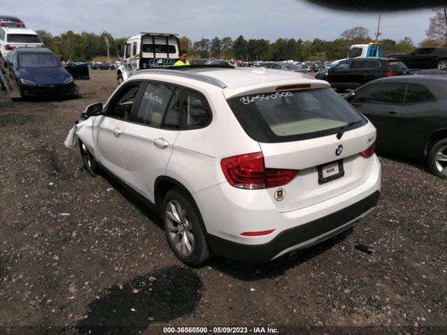 BMW X1 Xdrive28i 2014 WBAVL1C56EVY21220 Image 3