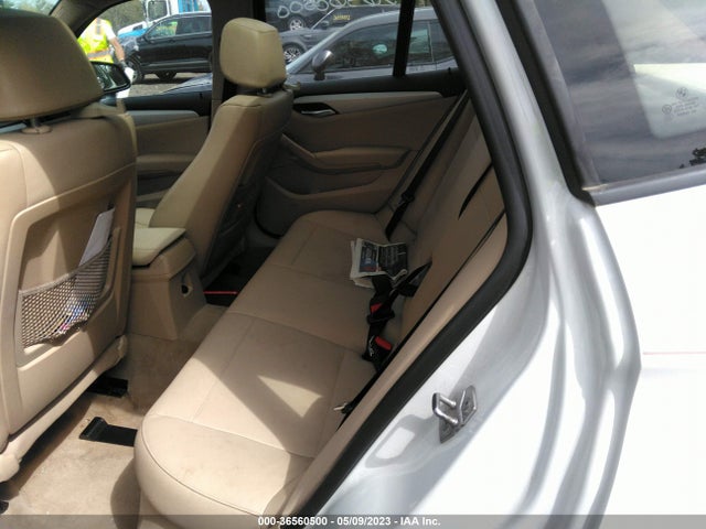 BMW X1 Xdrive28i 2014 WBAVL1C56EVY21220 Image 8