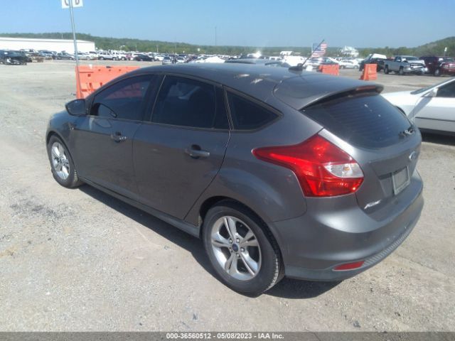 1FADP3K2XEL374933 Ford FOCUS SE