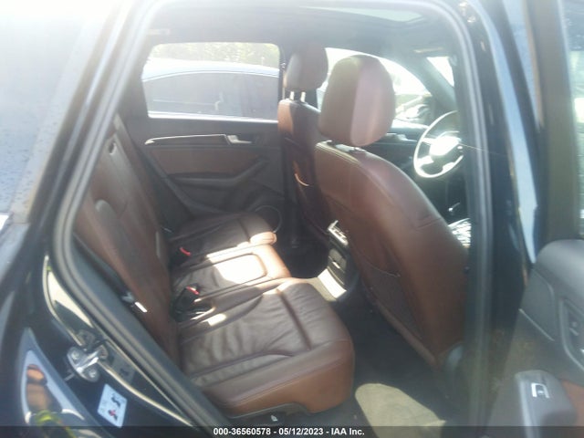 WA1LFAFP7EA040139 Audi Q5 Premium Plus