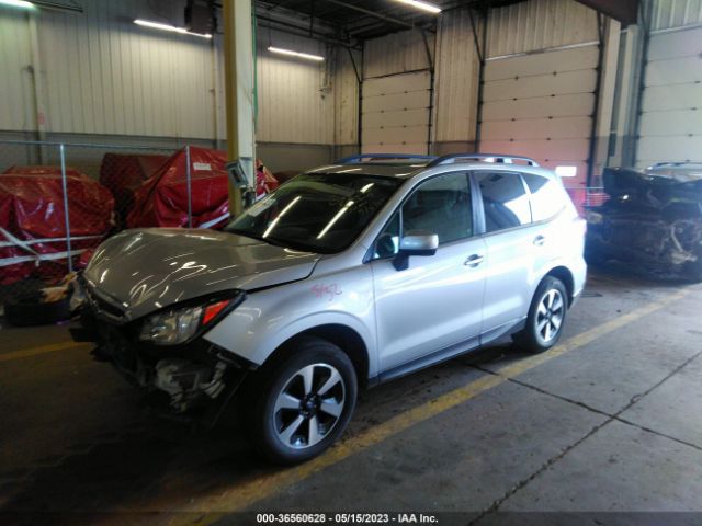 JF2SJAEC4JH536016 Subaru Forester Premium