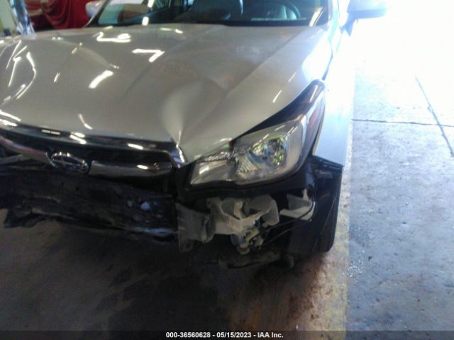 JF2SJAEC4JH536016 Subaru Forester Premium