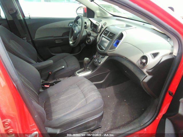 Chevrolet SONIC LT 2016 1G1JC5SH9G4112173 Image 6