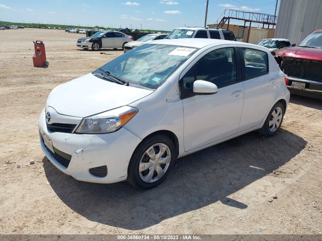 Toyota YARIS LE 2014 VNKKTUD38EA004222 Image 2