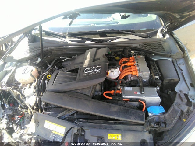 WAUUPBFF0GA112741 Audi A3 E-tron Premium
