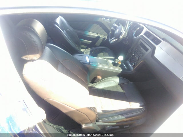 Ford MUSTANG GT 2014 1ZVBP8CF6E5207759 Image 6
