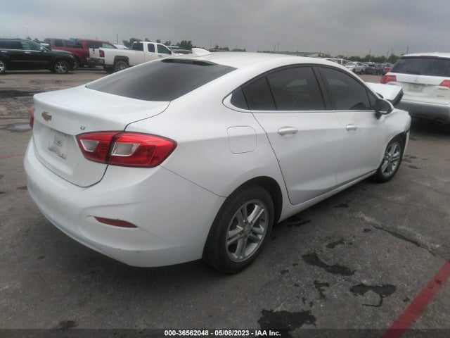 Chevrolet CRUZE LT 2018 1G1BE5SM4J7123454 Image 4