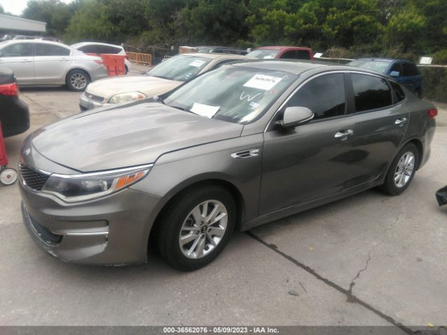 5XXGT4L35GG030171 KIA Optima Lx