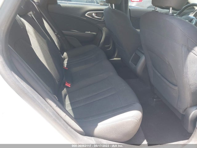 1C3CCCAB5FN580061 Chrysler 200 Limited