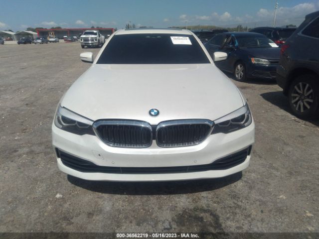 WBAJE5C59KWW13595 BMW 5 Series 540i