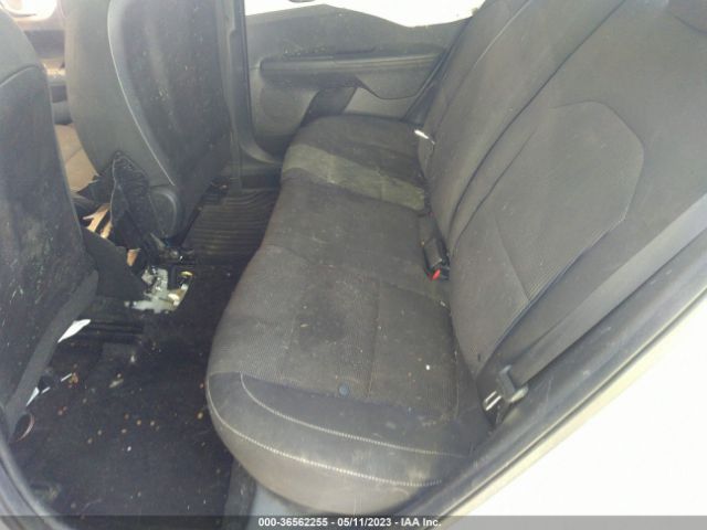 3KPF24AD4ME388067 KIA Forte Lxs