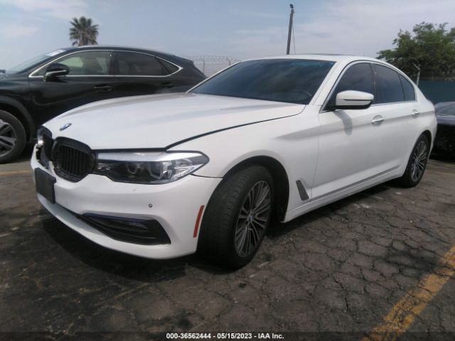 WBAJA5C30HG895686 BMW 5 Series 530i