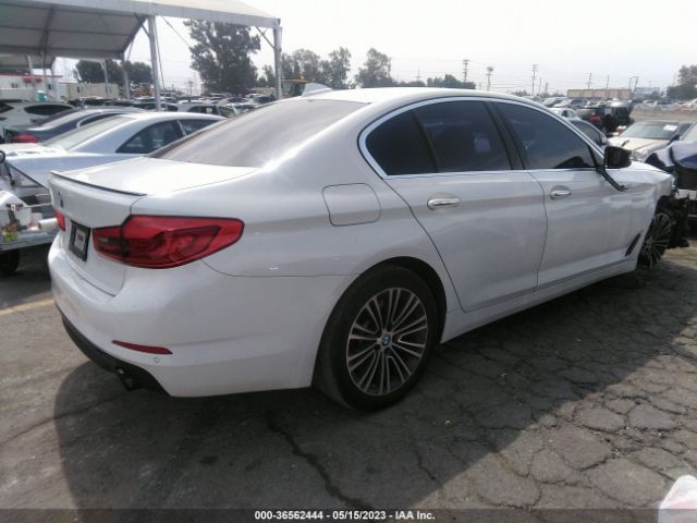 WBAJA5C30HG895686 BMW 5 Series 530i