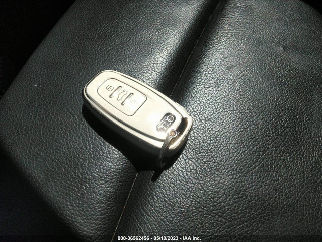 WA1LFAFP5FA098283 Audi Q5 Premium Plus