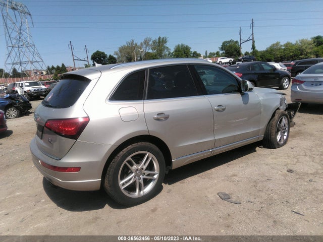 WA1LFAFP5FA098283 Audi Q5 Premium Plus