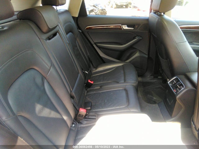 WA1LFAFP5FA098283 Audi Q5 Premium Plus