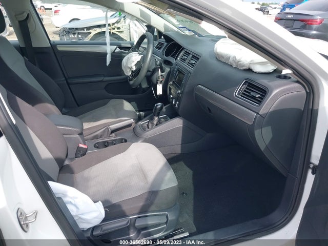 3VW2B7AJ6HM255423 Volkswagen Jetta 1.4t S