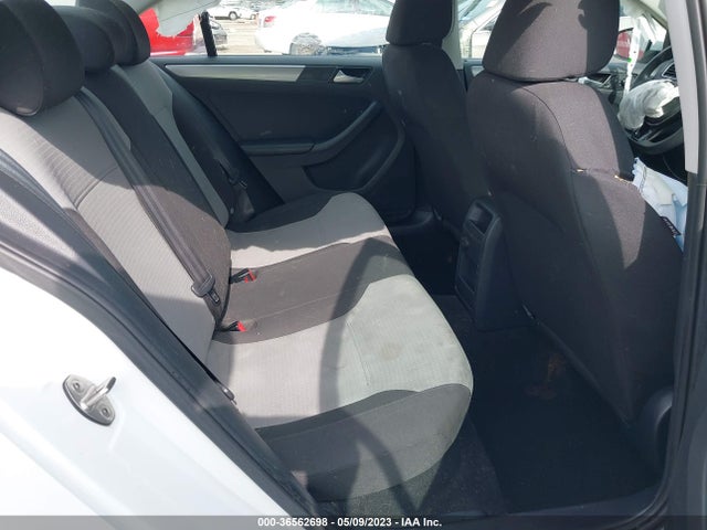 3VW2B7AJ6HM255423 Volkswagen Jetta 1.4t S