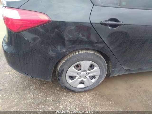 KNAFK4A66E5146814 KIA FORTE LX