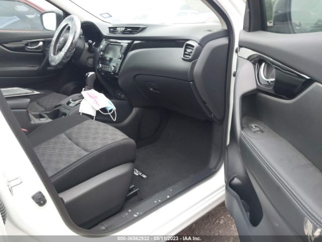 JN1BJ1BW9NW480561 Nissan Rogue Sport Sv