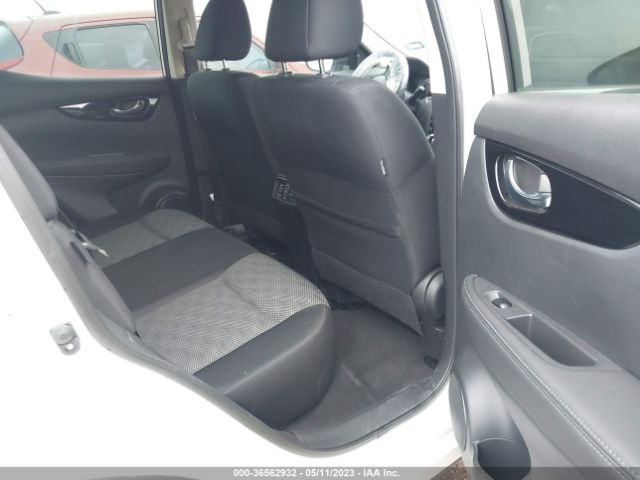 JN1BJ1BW9NW480561 Nissan Rogue Sport Sv