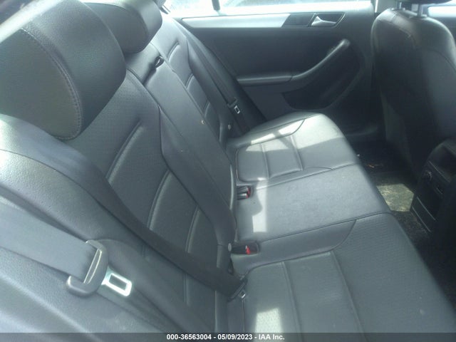 2013 VOLKSWAGEN JETTA SEDAN SE VIN: 3VWDP7AJ6DM227822