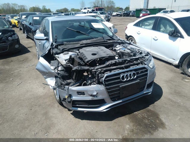 WAUEFAFL9GN009379 Audi A4 Premium Plus