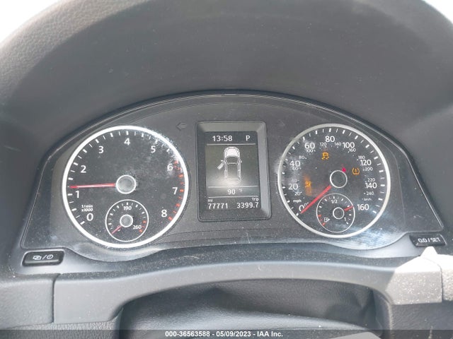 2016 VOLKSWAGEN TIGUAN S VIN: WVGAV7AX7GW005192