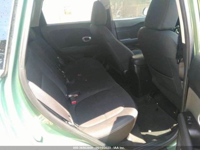 KNDJN2A28E7001414 KIA Soul Base