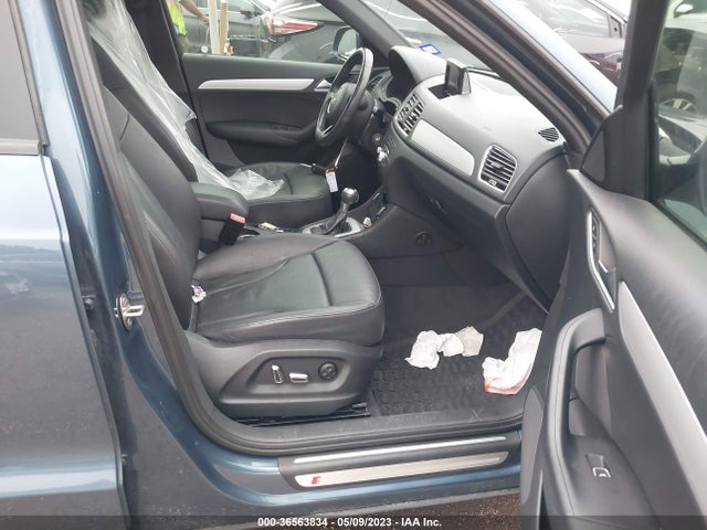 WA1BCCFSXJR002789 Audi Q3 Premium/sport Premium