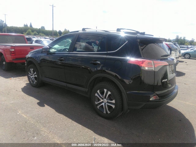 Toyota RAV4 LE 2018 2T3BFREV5JW780350 Image 4