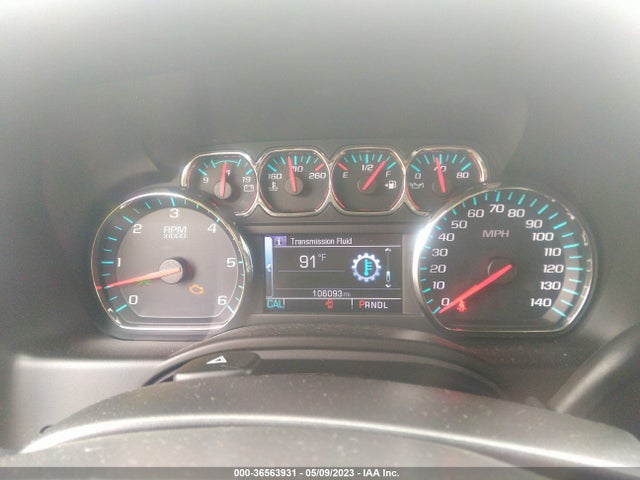Chevrolet Tahoe Lt 2018 1GNSCBKC5JR359366 Image 8