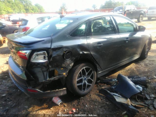 1FADP3F23GL229780 Ford FOCUS SE