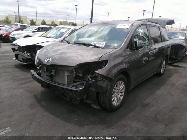 5TDYK3DCXFS578566 Toyota SIENNA XLE