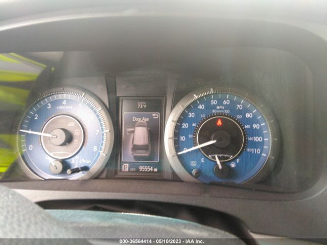 5TDYK3DCXFS578566 Toyota SIENNA XLE