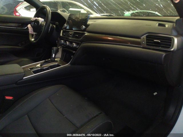 1HGCV1F31NA050575 Honda Accord Sport