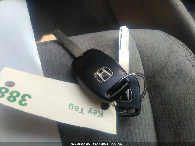 2011 HONDA CIVIC HYBRID VIN: JHMFA3F29BS000456